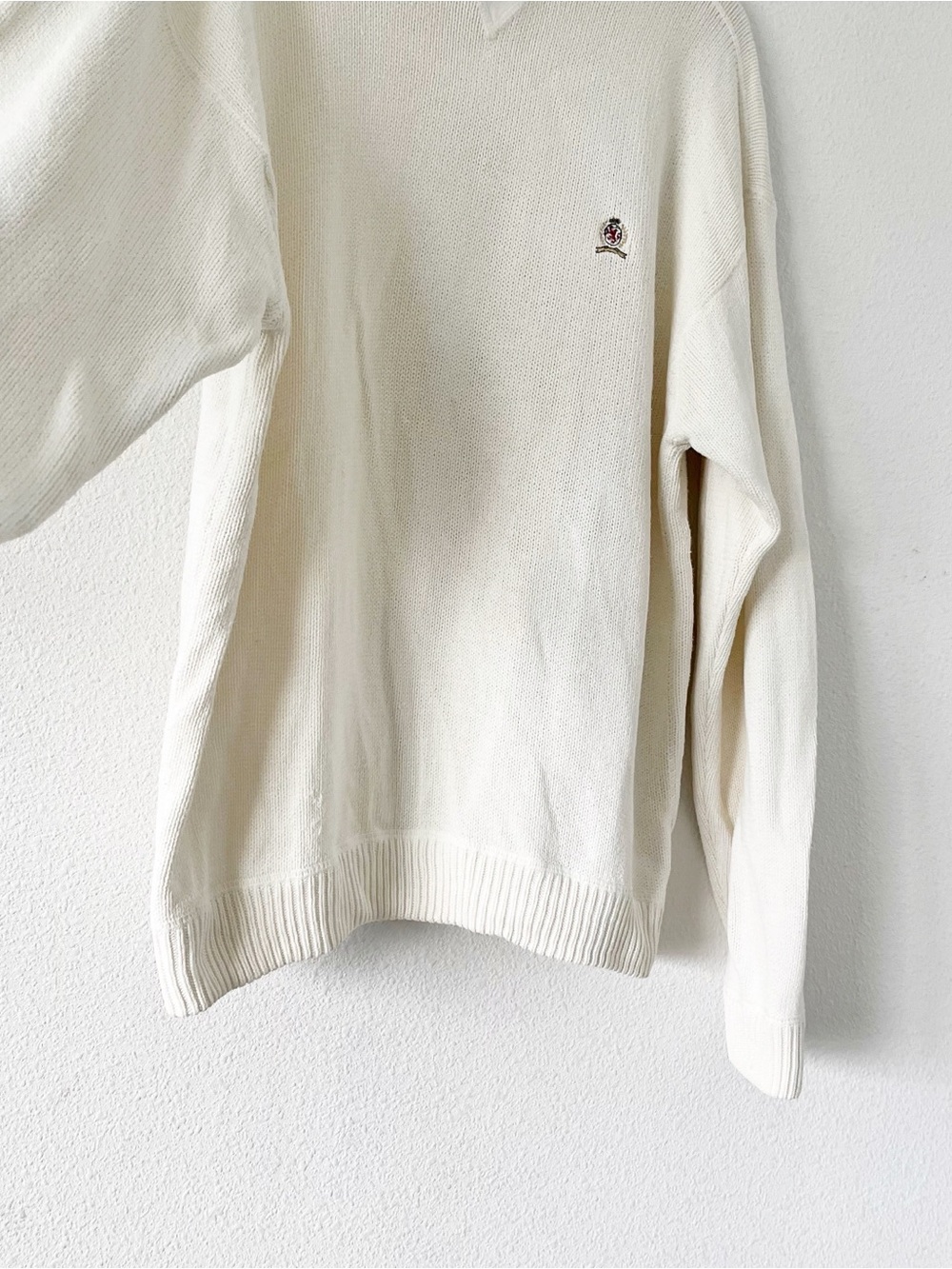 Vintage Tommy Hilfiger Ivory Men’s Large Preppy 90s Knit Crewneck Sweater - Picture 5 of 8